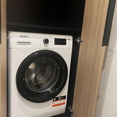 Amsterdam - Nowy Apartament W Centrum Z Prywatnym Zadaszonym Parkingiem Nowy Targ Εξωτερικό φωτογραφία