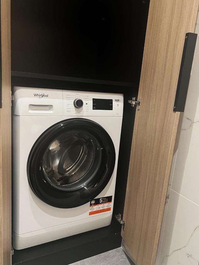 Amsterdam - Nowy Apartament W Centrum Z Prywatnym Zadaszonym Parkingiem Nowy Targ Εξωτερικό φωτογραφία